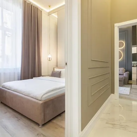 Royal Vip Prospekt Shevchenka 3