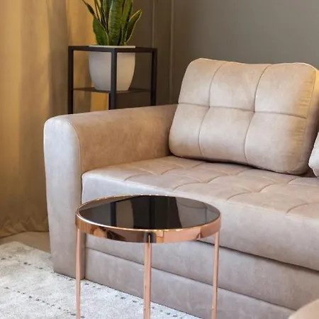 Апартаменты Royal Vip Prospekt Shevchenka 3 *