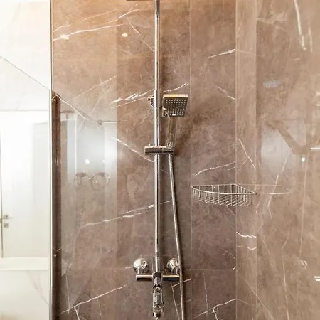 Apartment Royal Vip Prospekt Shevchenka 3 *