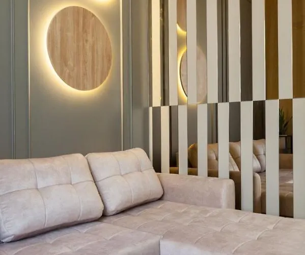 Royal Vip Prospekt Shevchenka 3 * 리비프