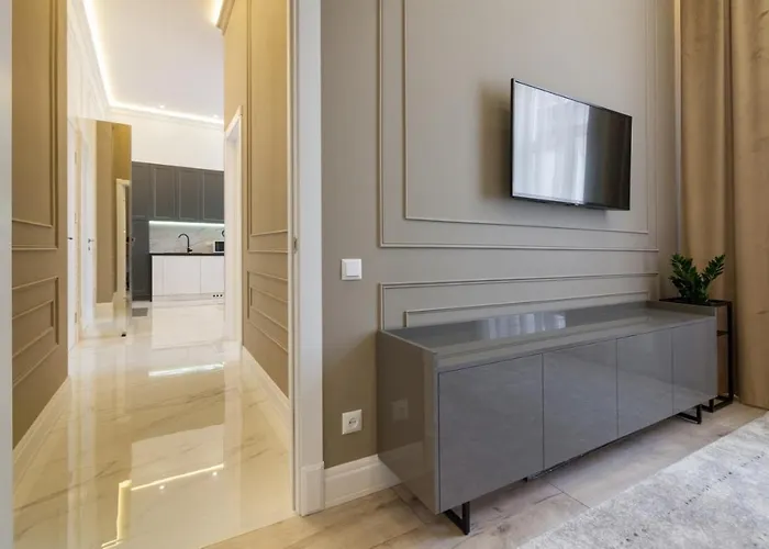 Royal Vip Prospekt Shevchenka 3 리비프